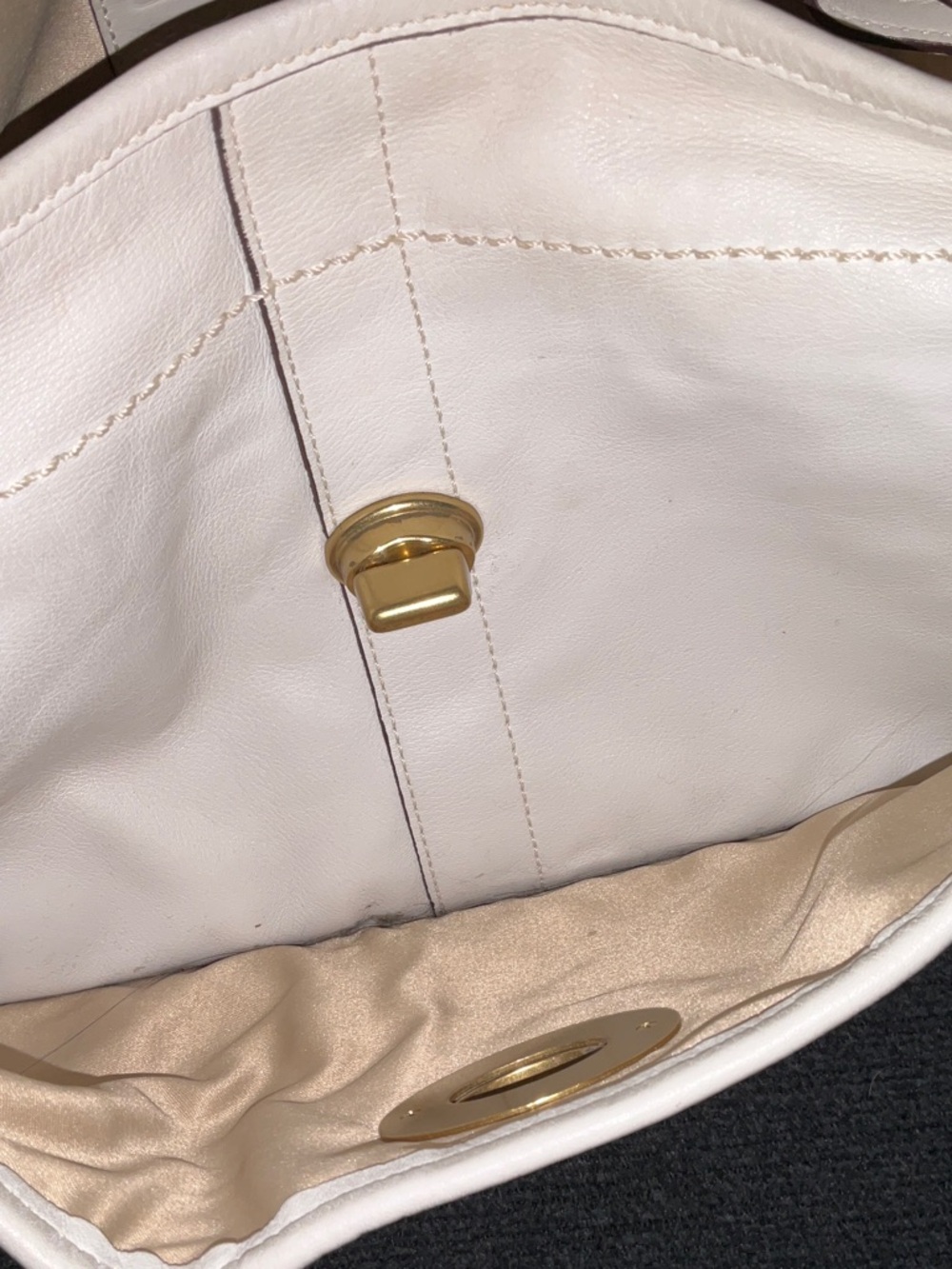 Coach Cream Leather Hobo with Gold Turn-Lock - Picture 10 of 16
